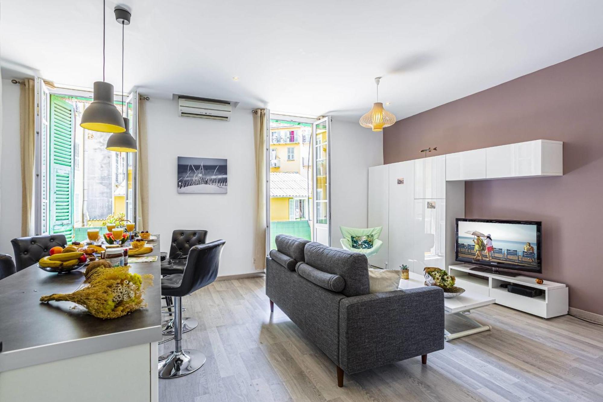 Guisol - Typical Nice 3 Bedroom Ac Near Port Exterior photo